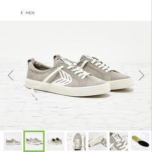 Cariuma Unisex Tennis Shoes